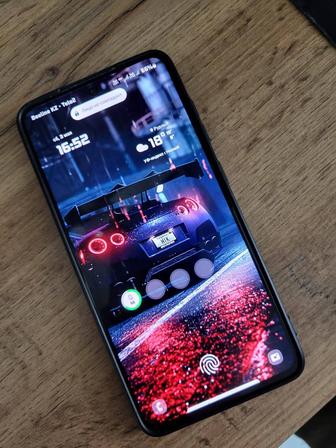 Продам смартфон Samsung s21fe 256 gb