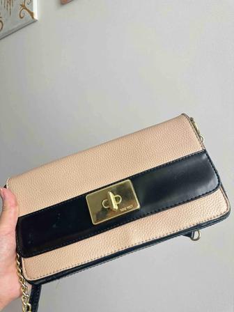Клатч от Nine West