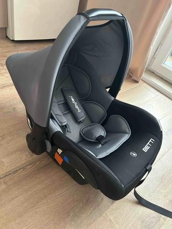 Продам детское авто кресло