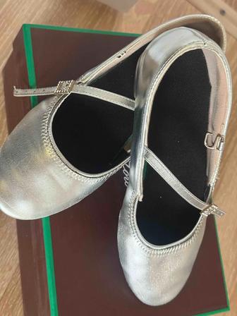 Продам туфли для танца