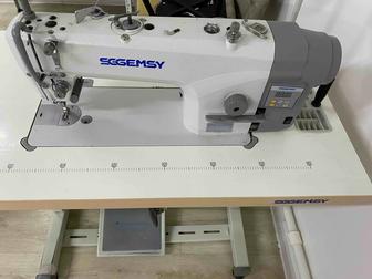 Продается швейная машина прямострочная