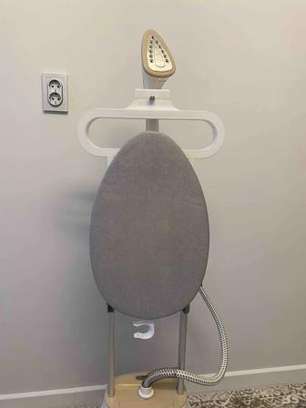 Продаю вертикальный отпариватель ARG 15.000 тг, полная комплектация.