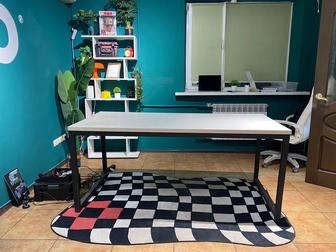 Продам стол