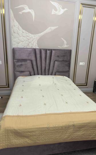 Спальная кровать