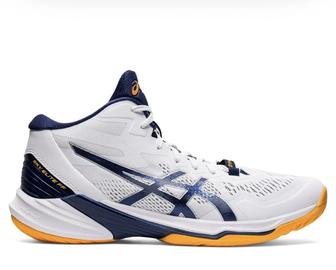 Продам кроссовки