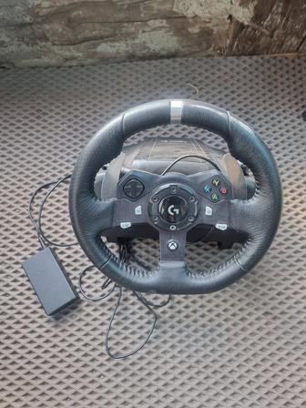 Продам игровой руль Logitech