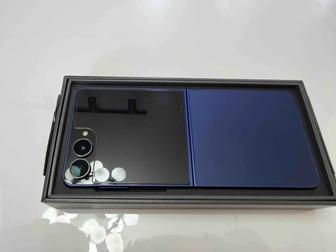 Продам телефон Самсунг Flip7