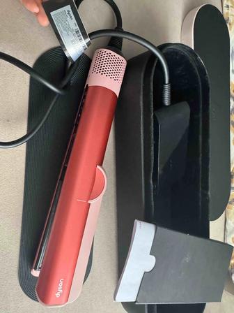 Стайлер Dyson