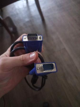 VGA кабеля.
