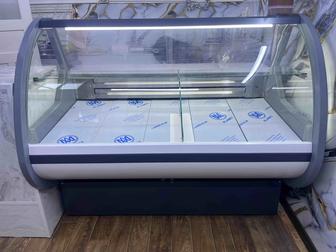 Витринный холодильник