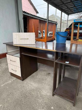 Стол компьютерный б/у