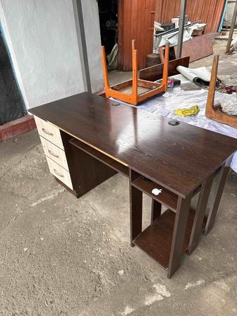 Стол компьютерный б/у