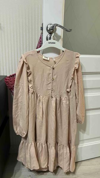 Платье на девочку