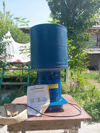 Продам Зернодробилка