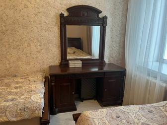 Продам спальный гарнитур