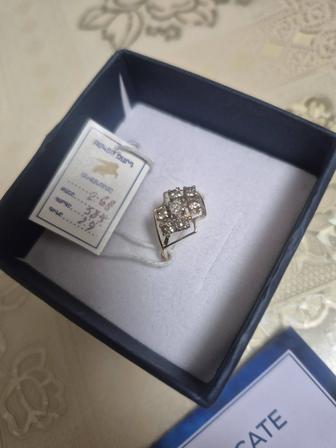 Кольцо бриллиант