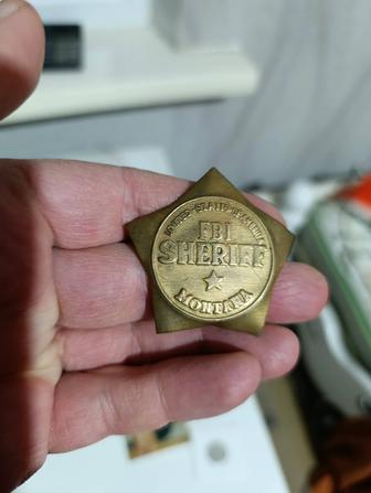 Шериф Монтана латунный старый знак редкий