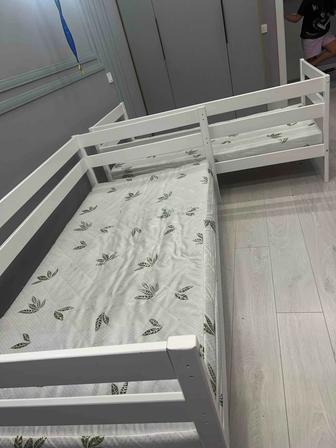 Продам детские кровати