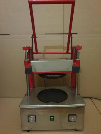 Аппарат для выпекания съедобных тарелочек