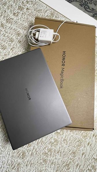 Honor MagicBook X 16 i5 / 16GB / 512GB срочно