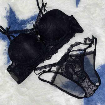 Продам комплект нижнего белья