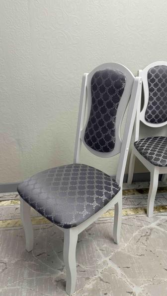 Стулья для гостиной