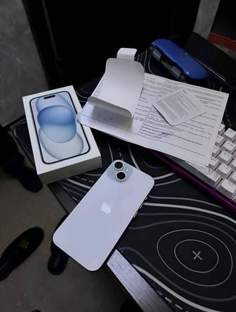 Продам айфон 15 голубой 128gb
