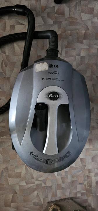 Моющий пылесос LG Cyking 1600W (Корея)