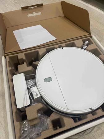 Продам робот-пылесос