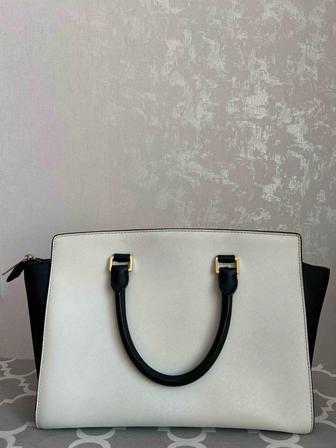 Продам сумку Michael Kors Selma оригинал, сафьяно, пыльник