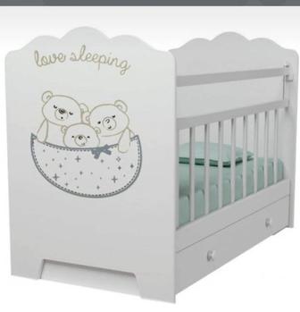 Манеж-кровать с функцией качания люльками