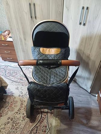 Продаю коляску