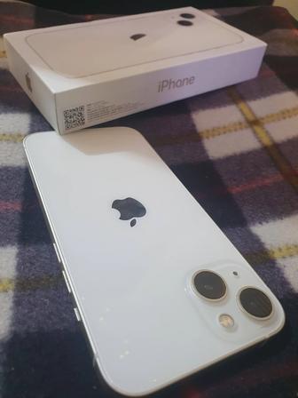 Продам iPhone 13