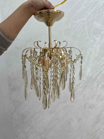 продам люстру