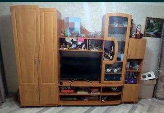 Продам стенку в гостиную
