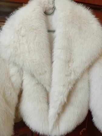 Шубки, куртки новые зима