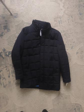 Продам куртку мужскую новый