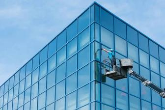 Мойка фасадов любой сложности