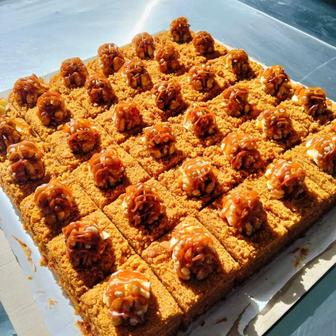 Торты и пирожные медовый на заказ