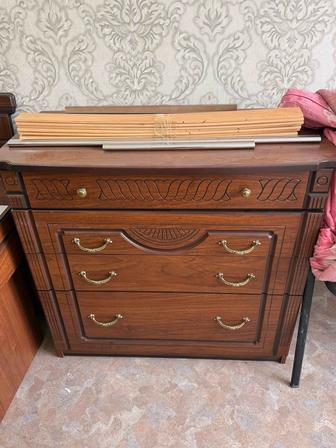 Спальный гарнитур.