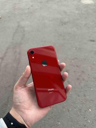 iPhone XR 64gb 80% в идеальном состоянии