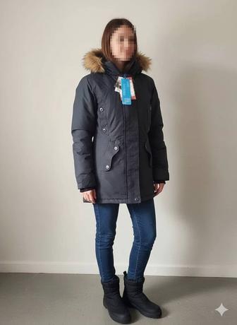 Новая женская спортивная куртка. Канадский бренд FIFTY FIVE. Длина 75 см.