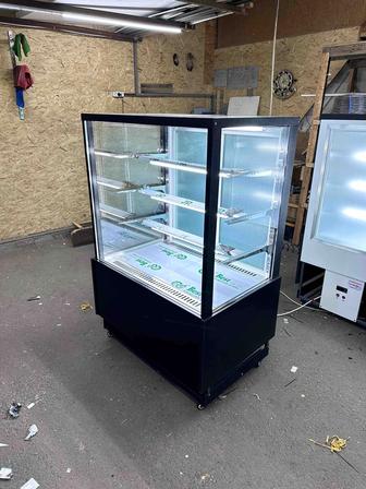 Кондитерская витрина