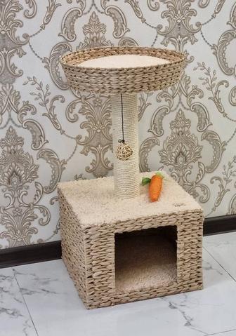 Домик с когтеточкой