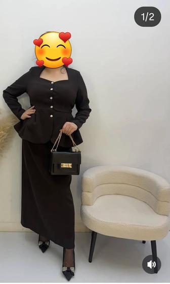 Двойка юбка и костюм 52 размер