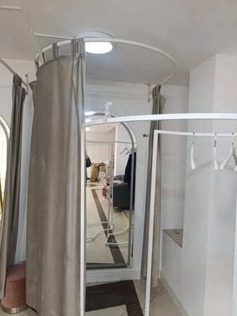 Продам карниз со шторами для примерочной