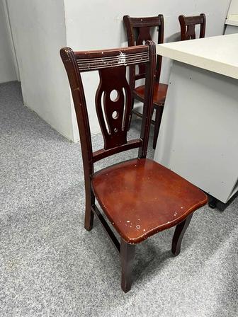 Продам срочно стулья