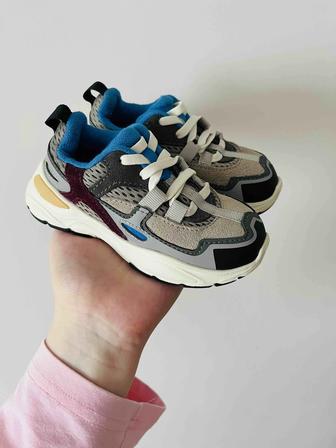 Новые детские кроссовки Zara за 10к!