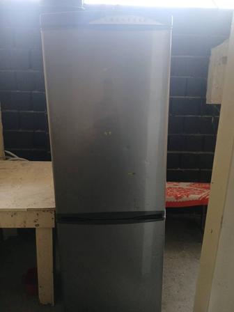 Продам рабочий и надёжный холодильник