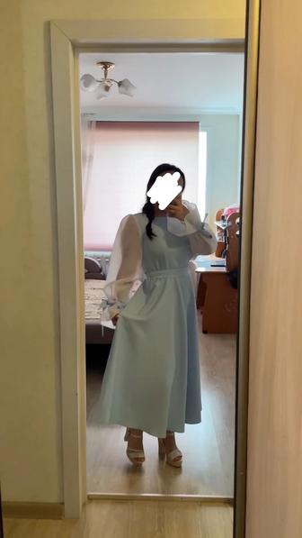 Платье миди голубое